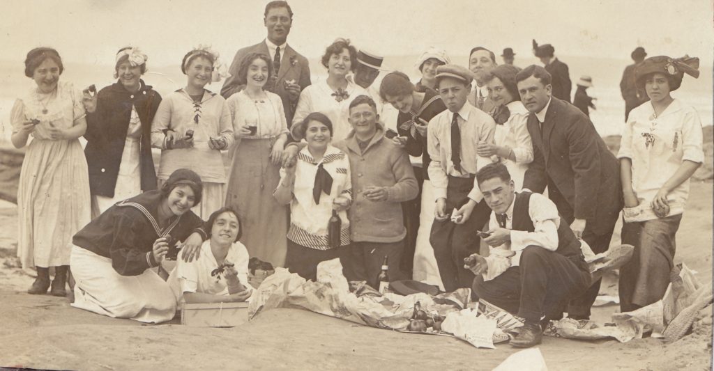 The Sanders Family in 1915.
